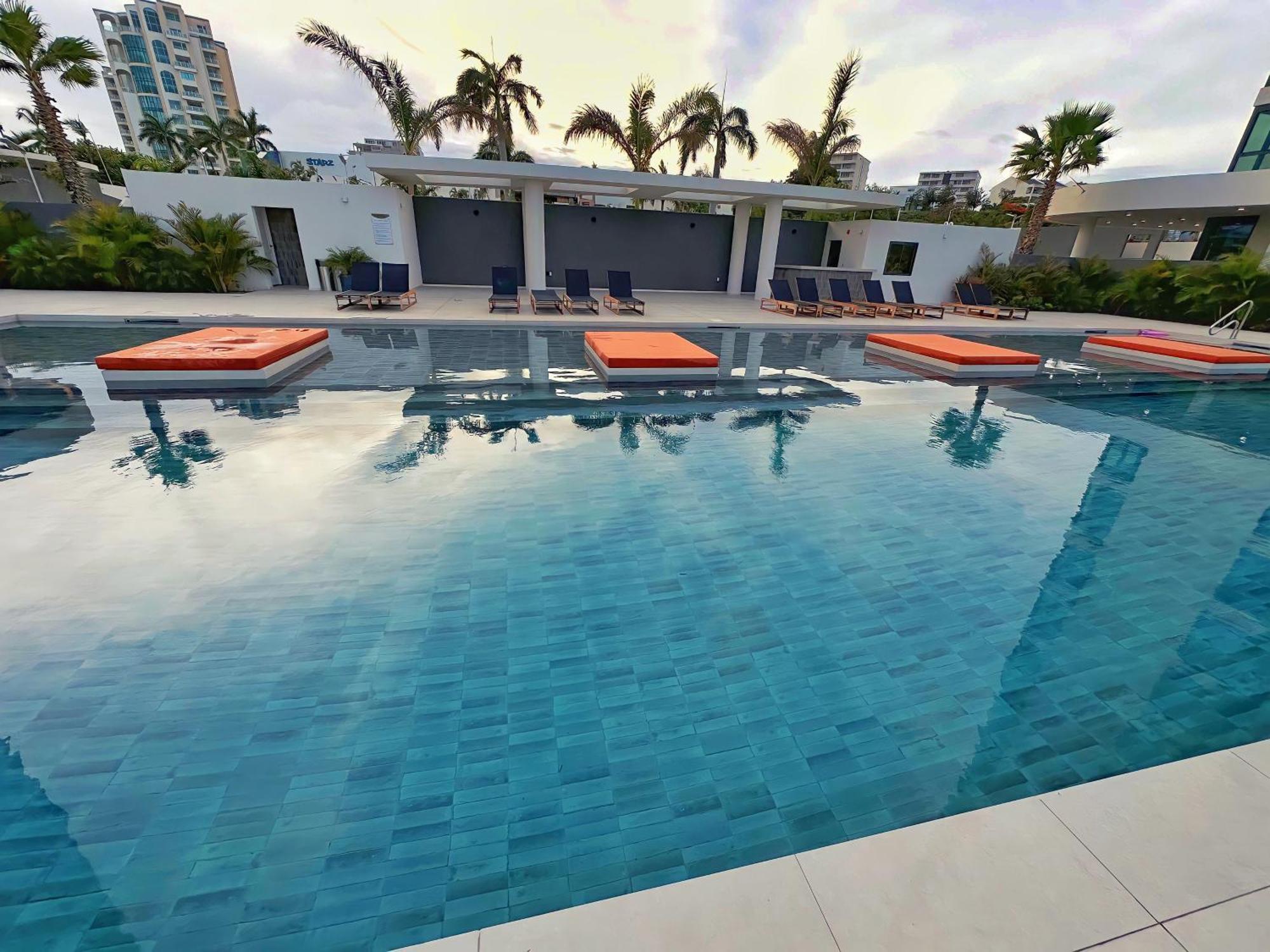 Mullet Bay Suites - Your Luxury Stay Awaits Cupecoy  Exterior photo